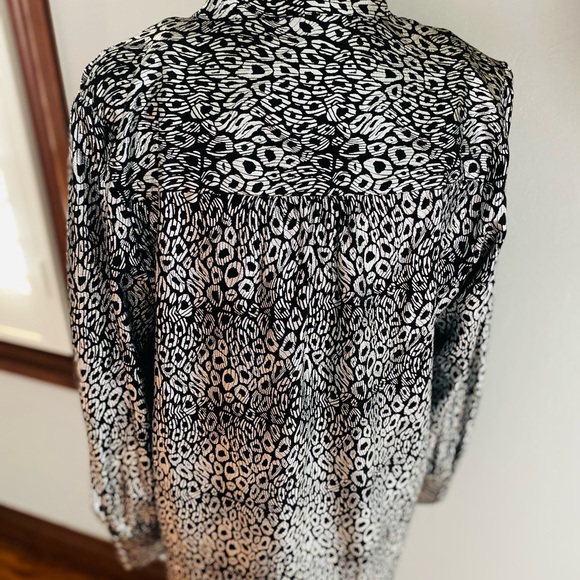 NWT!! MICHAEL KORS Shimmer Blouse - Picture 3 of 8